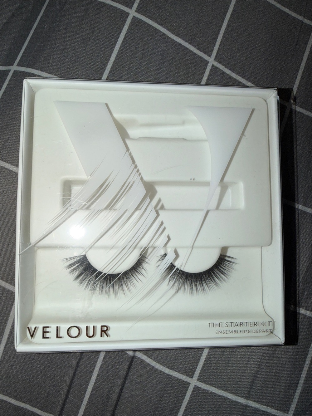 NEW - Velour lashes (one set) *ONLY lashes*